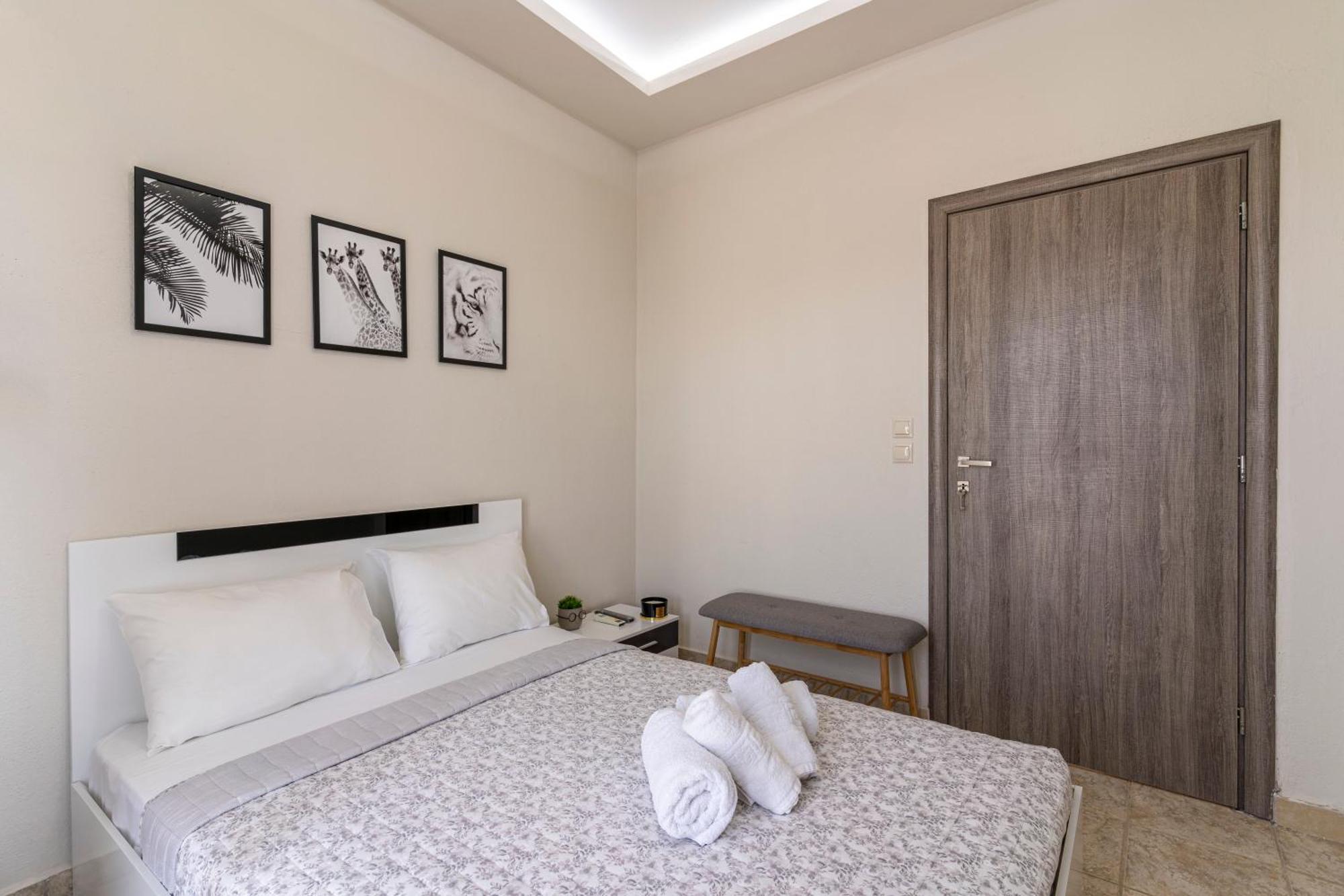 Villa Karolina เนอาโปติไดอา ภายนอก รูปภาพ